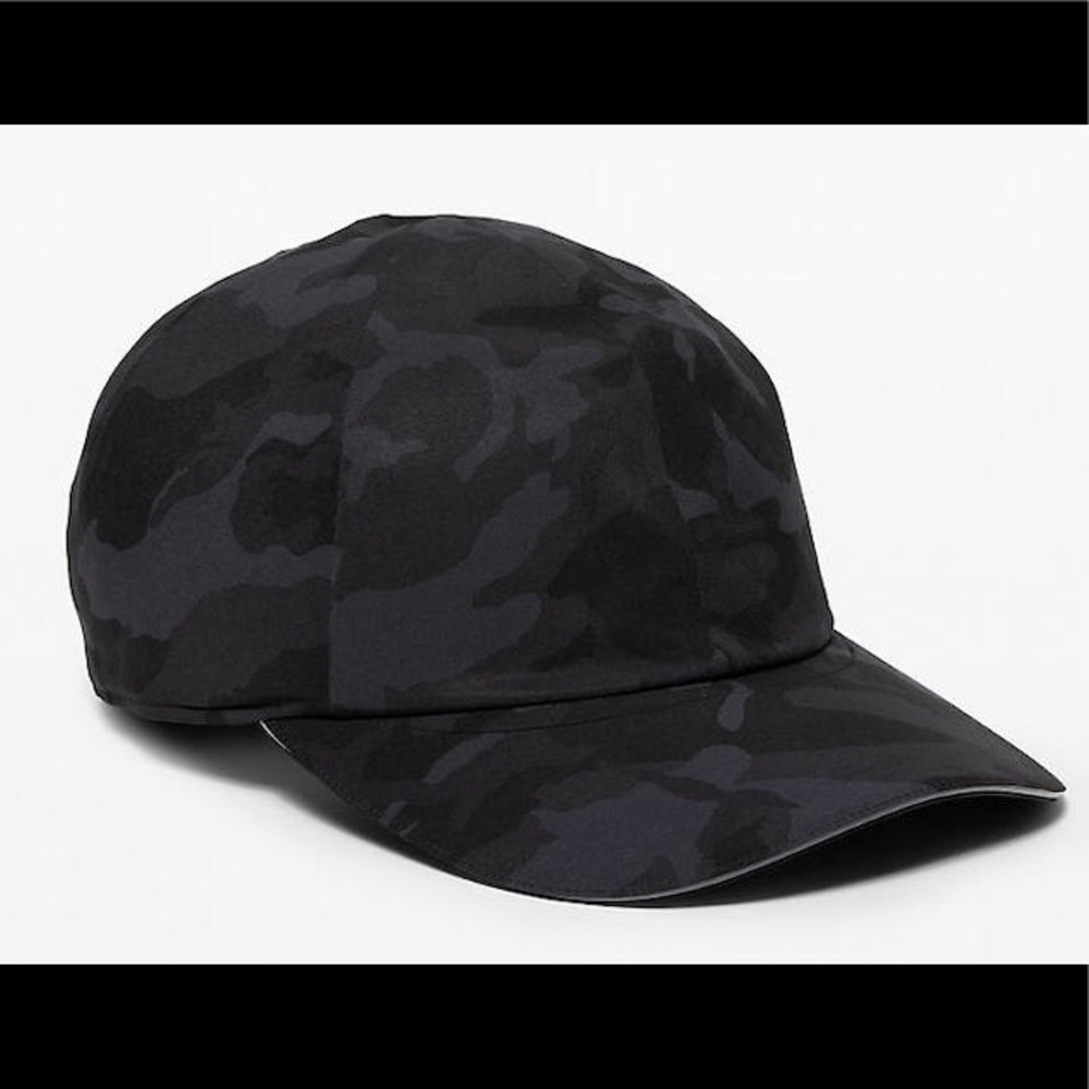 Lululemon fast and free hat/cap in camo multi- NWT